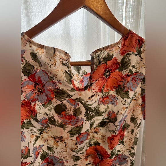 FLOWER DRESS - Picture 3 of 3